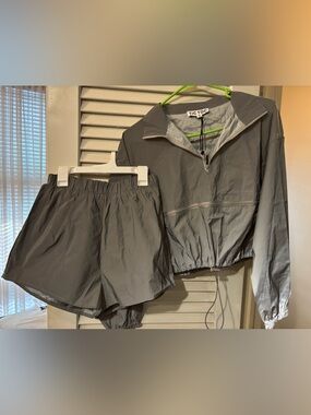 Tic Toc Women's silver REFLECTIVE Athletic Pullover & Shorts Set